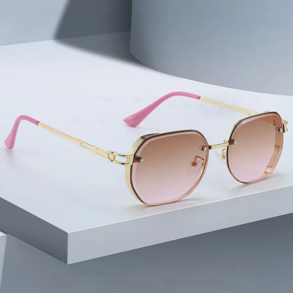 2025 novo em óculos de sol para mulheres armação preta borda dourada decoração moda lente preta óculos de sol feminino