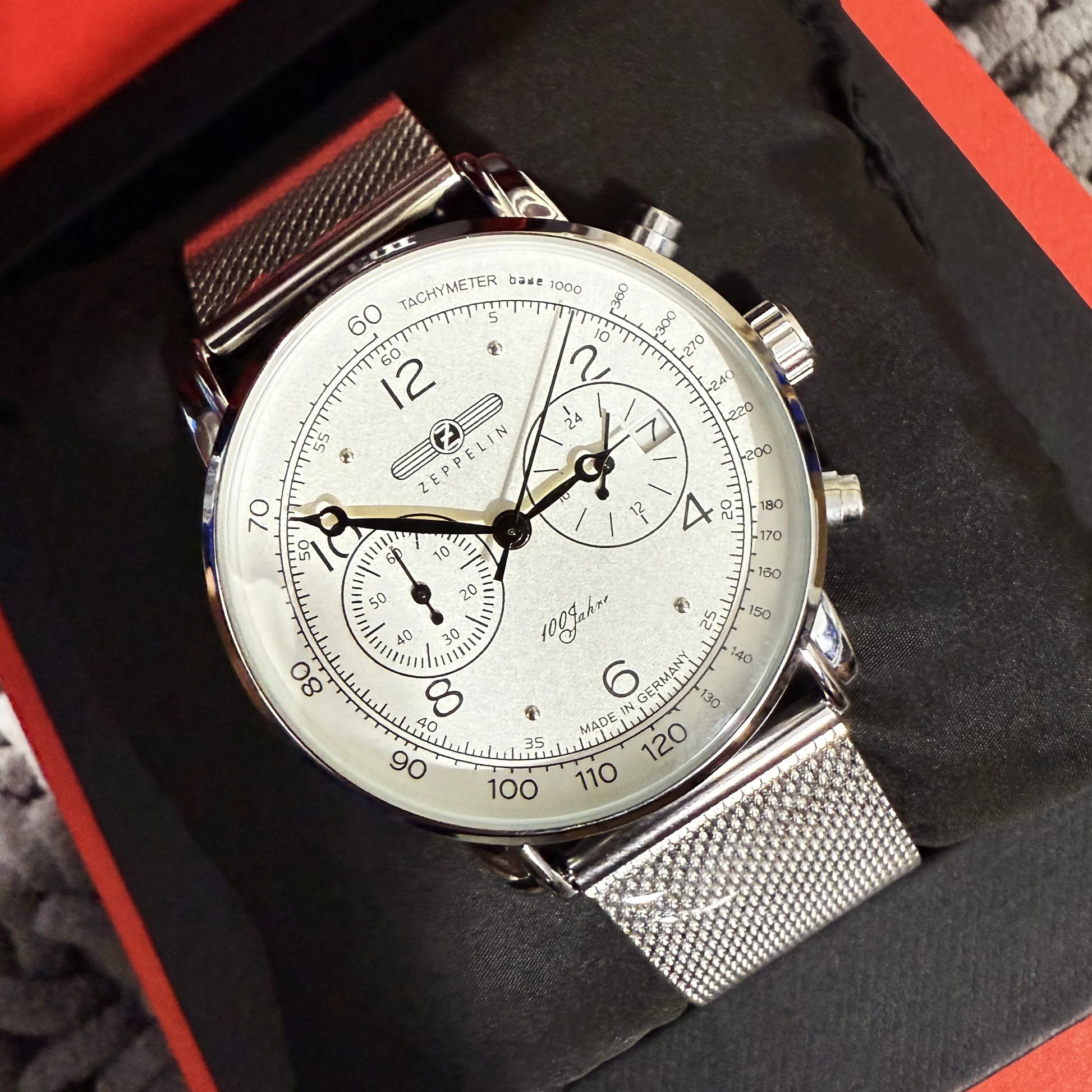 2026 New Zeppelin Light Luxury Retro Classic Gift Men's Watch Fashion Business Sports Multi Functional Five Pin Quartz Watch