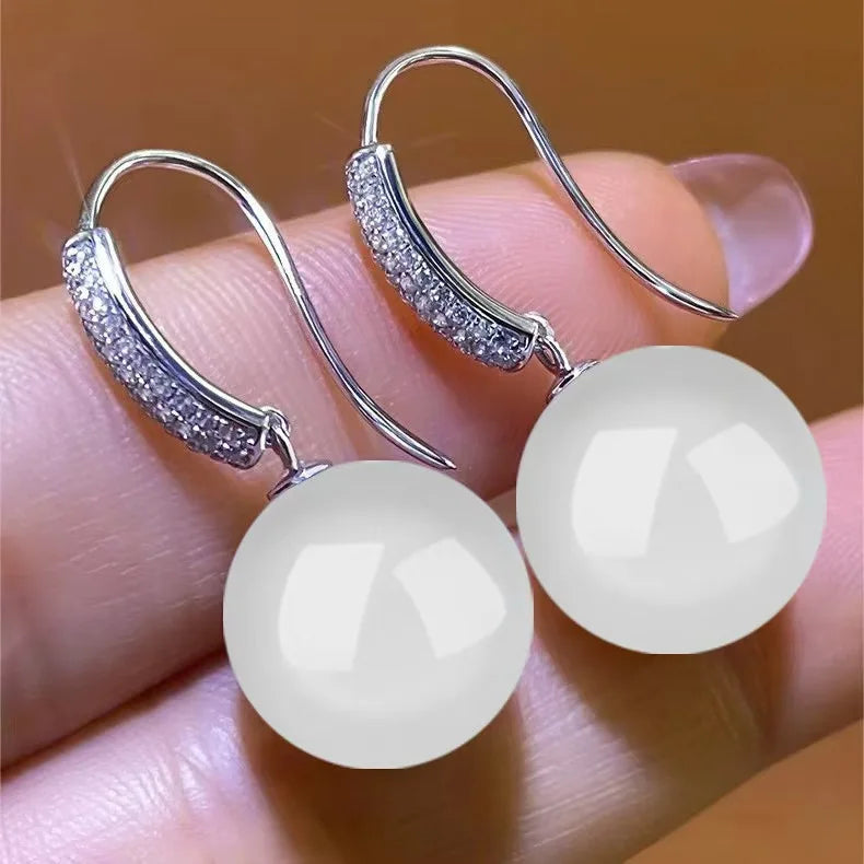 Luxurious Green Jade Pearl Earrings in 18k Gold & Silver