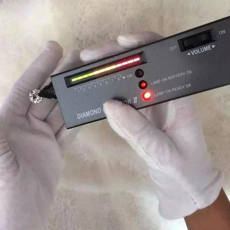 Luxury 100% Real 18k Gold  Women's Vintage Emerald Diamond Bracelet Square Moissanite Bracelet