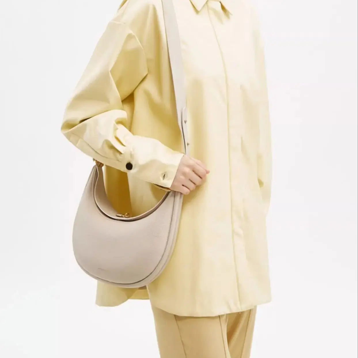 Medium Moon Bend Bag Crescent Bag Shoulder Crossbody Women's Bags Soft Wearable Simple Peplum