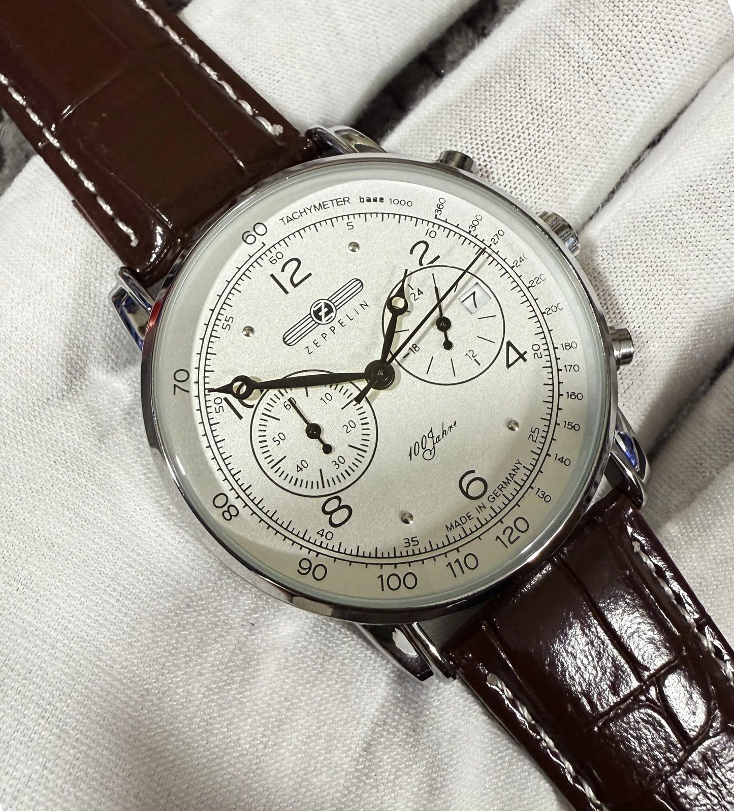 2026 New Zeppelin Light Luxury Retro Classic Gift Men's Watch Fashion Business Sports Multi Functional Five Pin Quartz Watch
