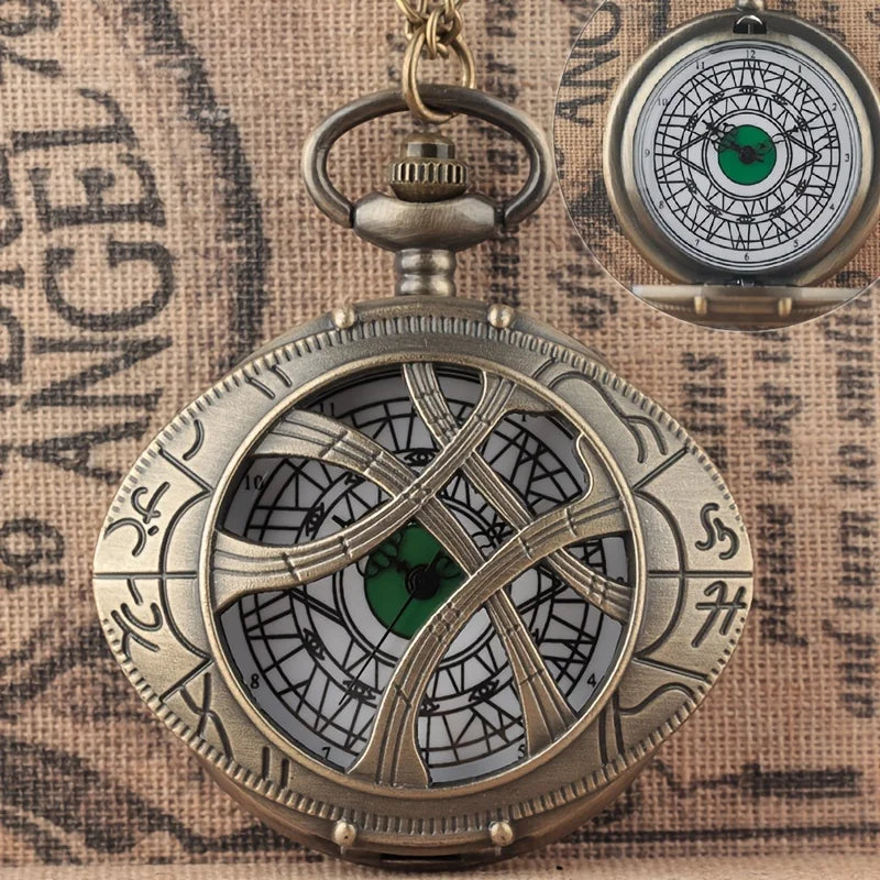 Doutor estranho retro ao redor da motocicleta olho relógio de bolso mágico olho matriz relógio estudante filme