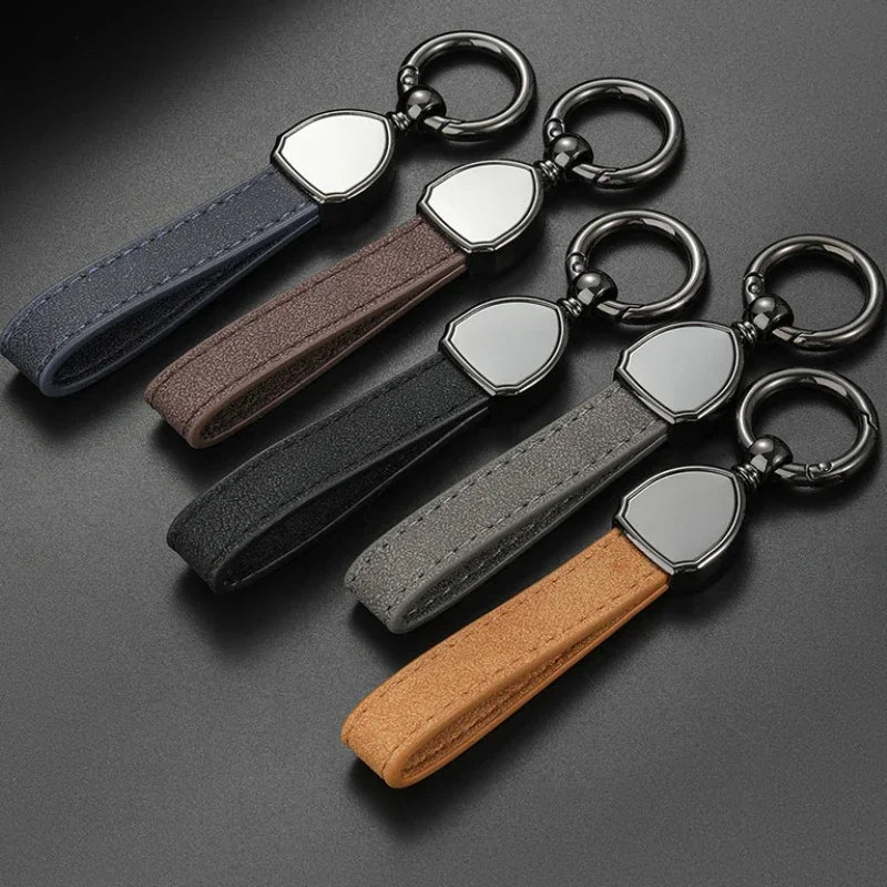 Chaveiro de couro de camurça com logotipo personalizado de metal, chaveiro com número laser, chaveiro de carro masculino