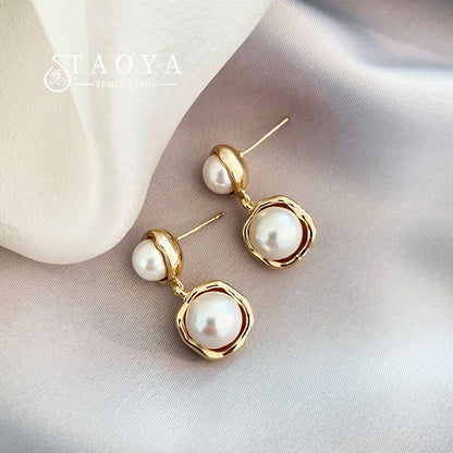 Timeless Gold Pearl Drop Earrings