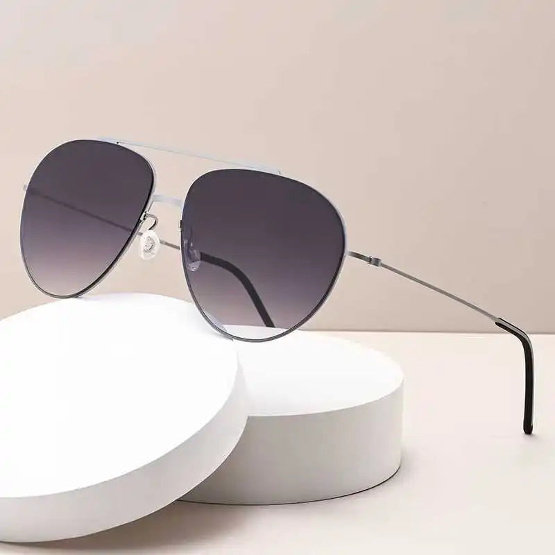 Ultra-leve titânio dinamarca marca grande para 8806 design masculino óculos de sol proteção uv parafuso sol piloto oval óculos